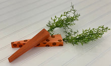 Load image into Gallery viewer, Wood Carrots Trio DIY